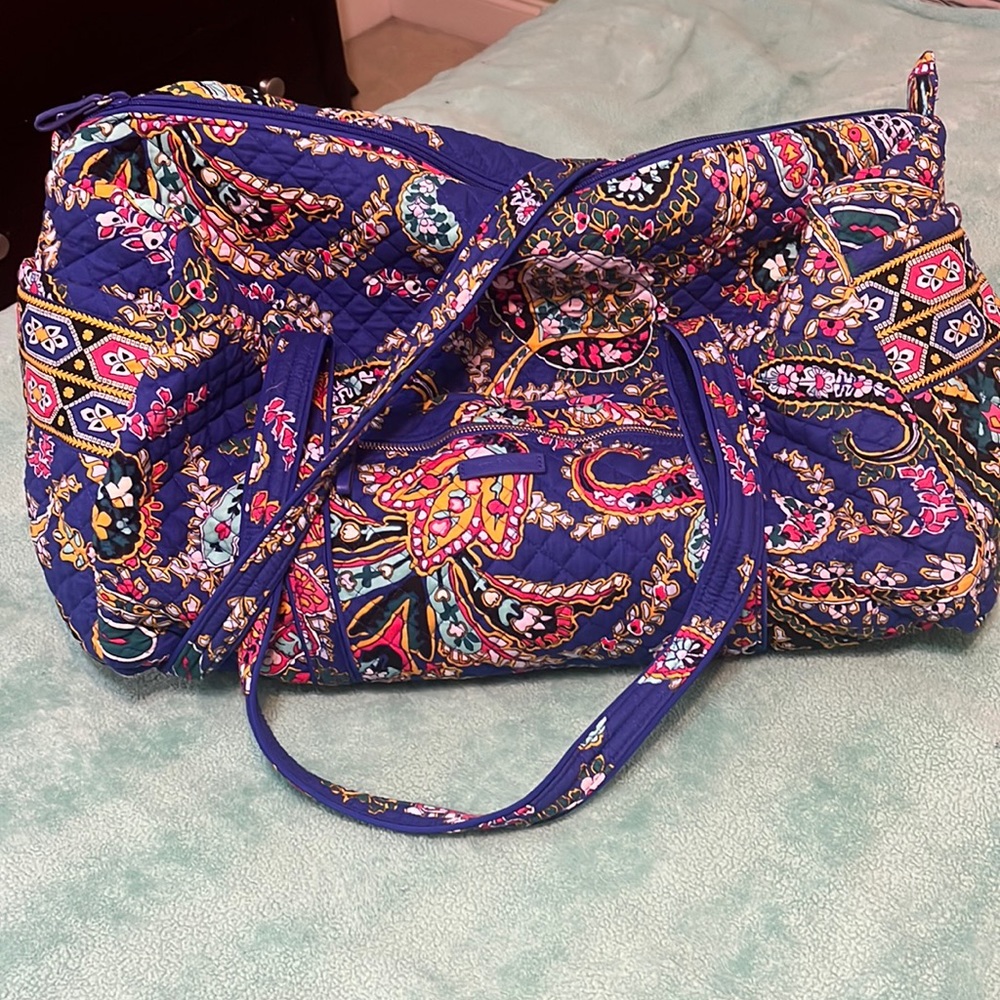 Vera Bradley large duffle bag